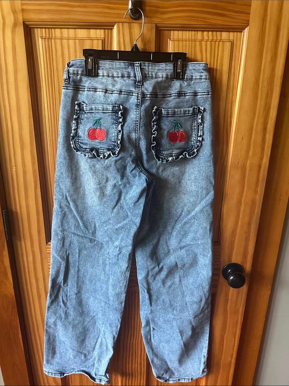 1030  Cherry Jeans size 7/28